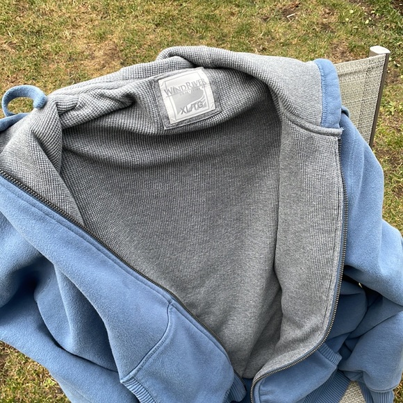 Zipper jacket - Picture 2 of 3